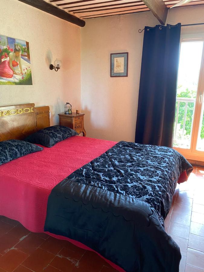 ピオラン La Mandarine Bed & Breakfast エクステリア 写真